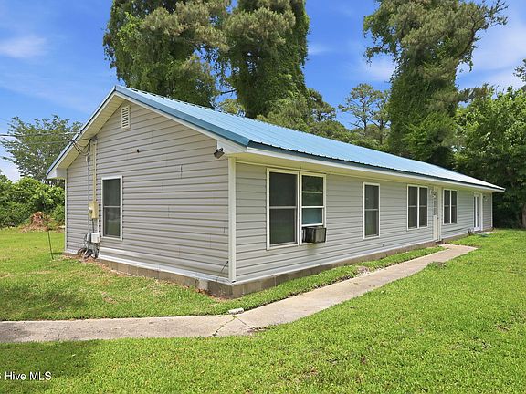 3rd image of 1239 Hibbs Road