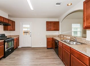 5715 Plantation Forest Dr, Katy, TX 77449
