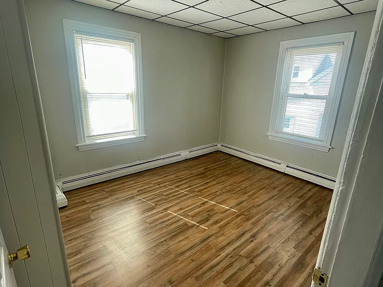 Bedroom #1