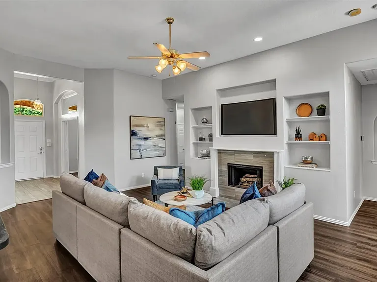 1601 Long Prairie Ct — Photo 19