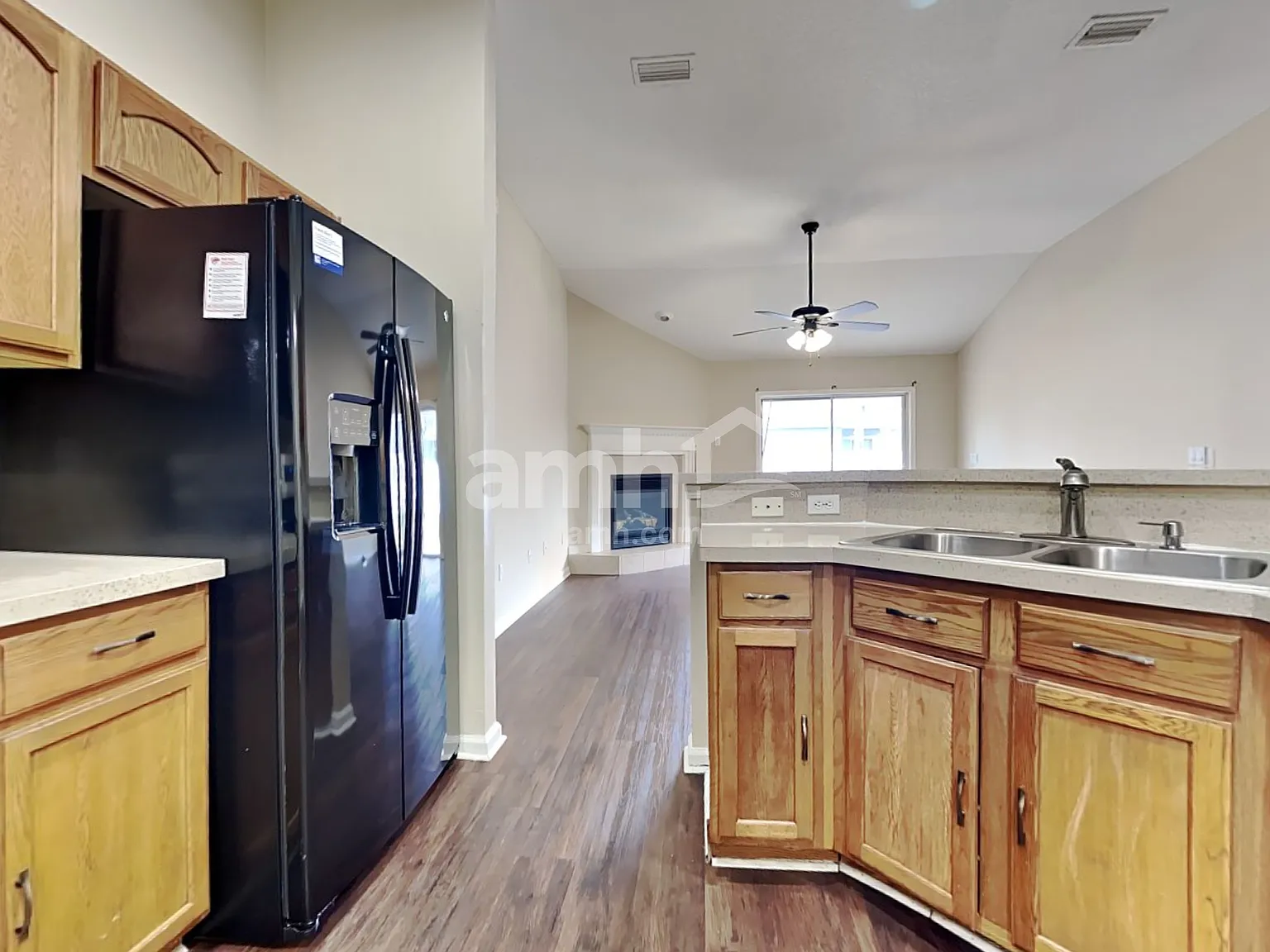 4 bed, 2.0 bath, 1538 sqft, $2,000 — Photo 4