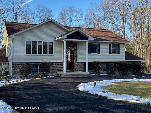 2nd image of 337 Irish Ln