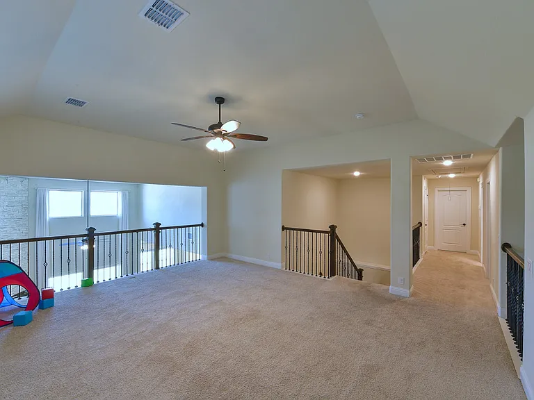 11100 Tanager Ln — Photo 32