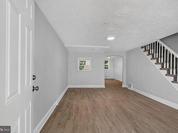 5th image of 243 W 22nd St #A