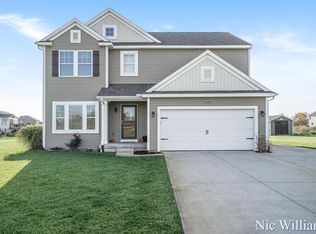 12155 White Cedar Dr NE, Cedar Springs, MI 49319