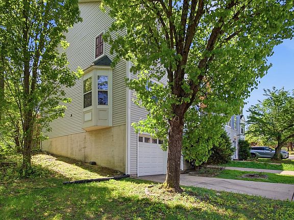 2nd image of 16701 Capon Tree Ln