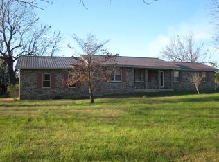 11946 N Farm Road 51, Walnut Grove, MO 65770