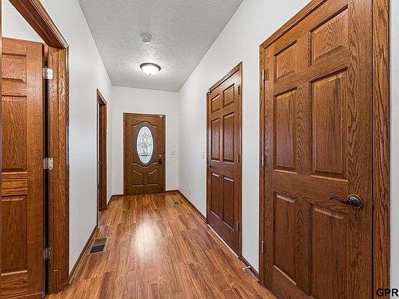 4th image of 7809 S 22nd Ave