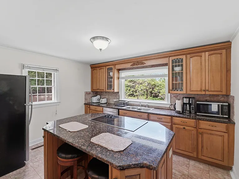 3120 Baucom Rd — Photo 17