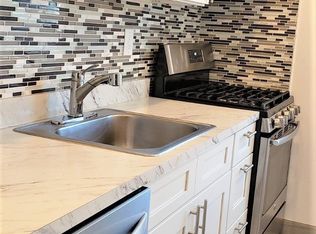 4314 28th Ave APT 17, Astoria, NY 11103