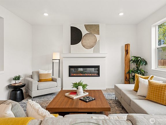 4th image of 5707 147th Street Ct E #4