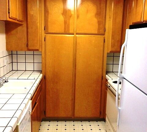 4th image of 4160 Louisiana St APT G