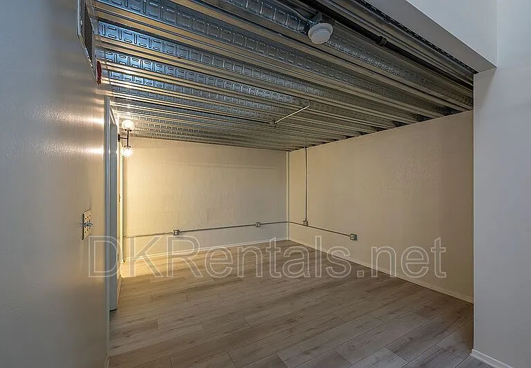 195 Arizona Ave #128 — Photo 9
