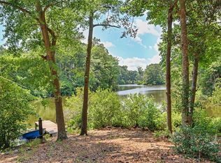 15432 Rollingwood Dr, Carrollton, VA 23314