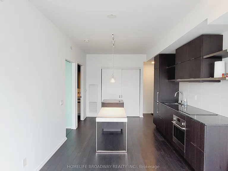 197 Yonge St #1714 — Photo 13