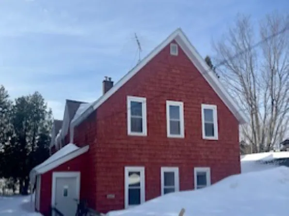 56897 Rockland St, Calumet, MI 49913