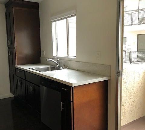 2nd image of 3633 Mentone Ave APT 203