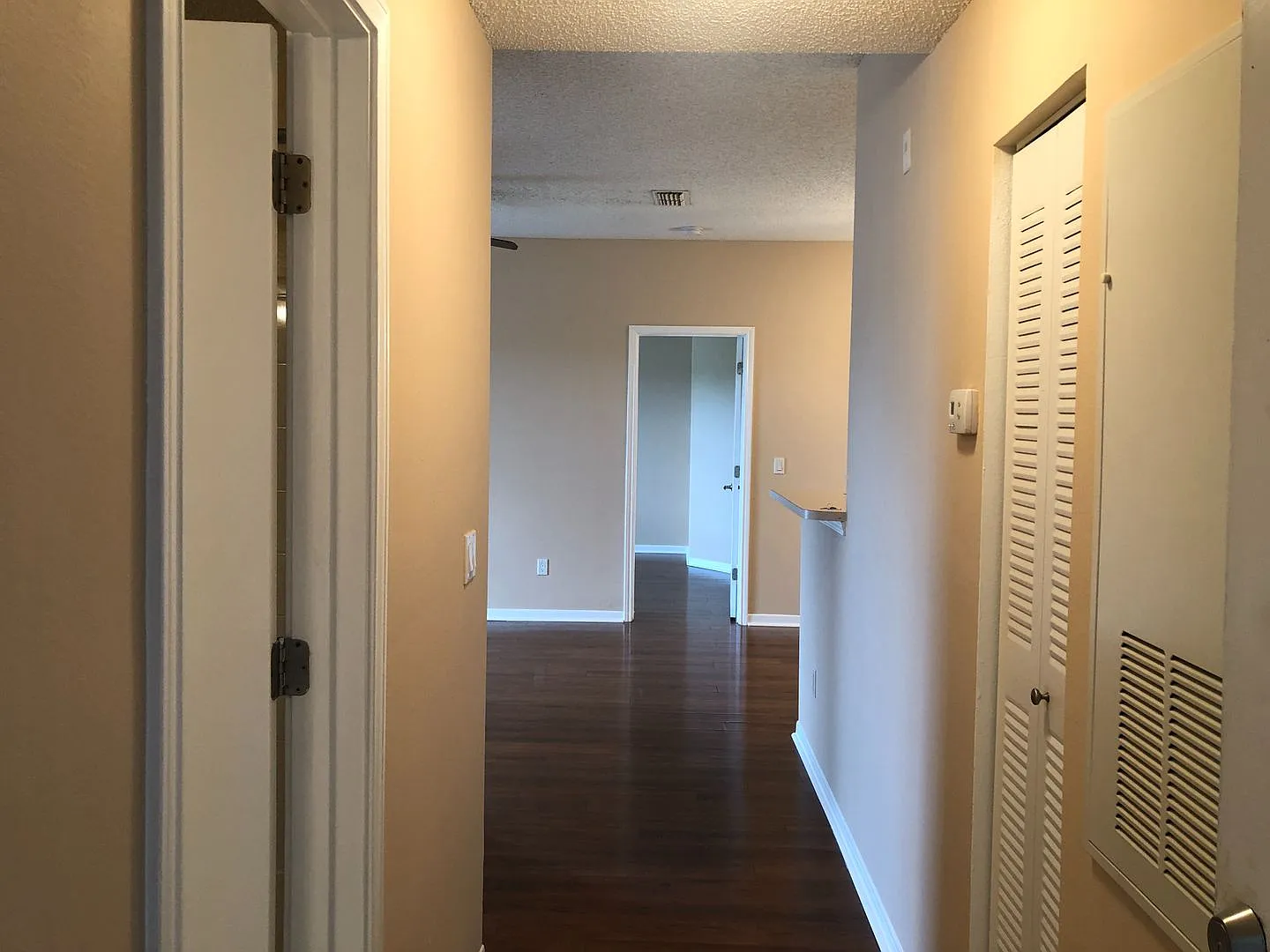 Move In Now-Water View! 2x2- Spacious 3rd Floor Condo With Tranquil Water Views From Balcony!! Ga... — Photo 4