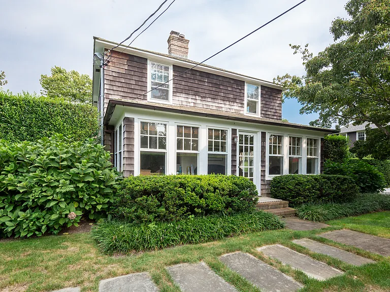 40 McGuirk St — Photo 17