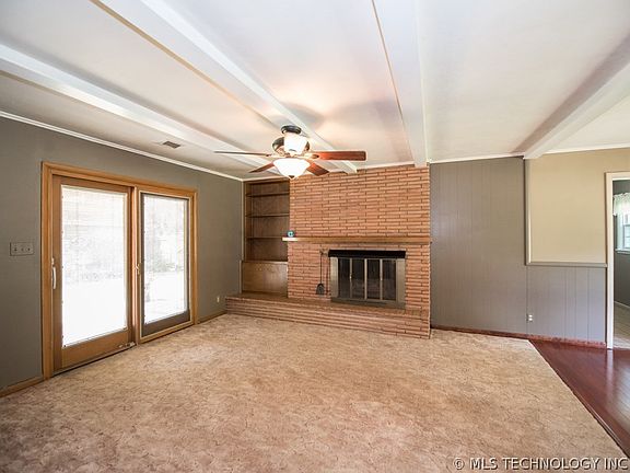 3rd image of 1500 SE Melmart Dr