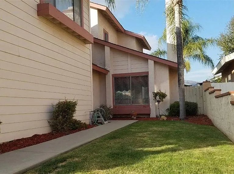 675 Lantana St — Photo 5