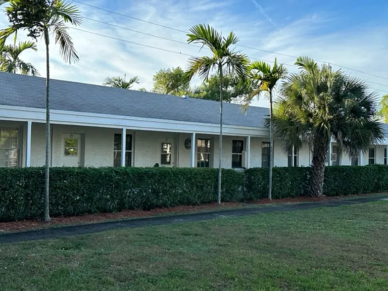 $995 Sec Dep Special With In Unit Laundry In Select Units In East Boca — Photo 8