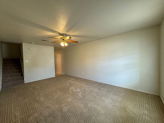 3rd image of 124 Ryan Cir Unit B