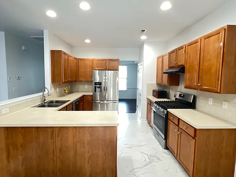 4409 Lawrence Daniel Dr — Photo 5