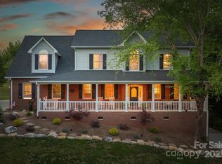 3 Kensington Ct, Granite Falls, NC 28630