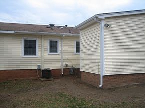 2nd image of 1620 Yy Lovett St