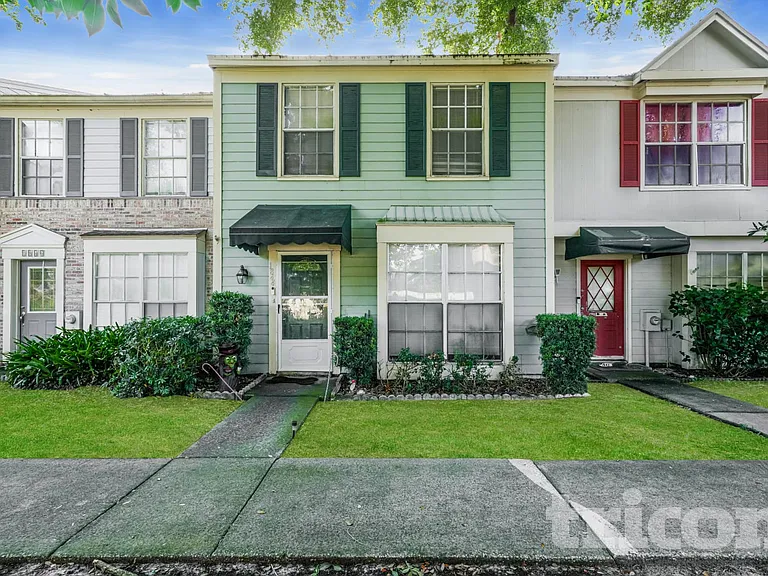 1844 Mill Run Cir — Photo 1