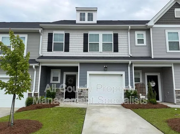 1074 Cornelia St, Elgin, SC