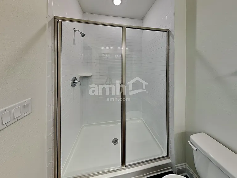 621 Onate Cir — Photo 9