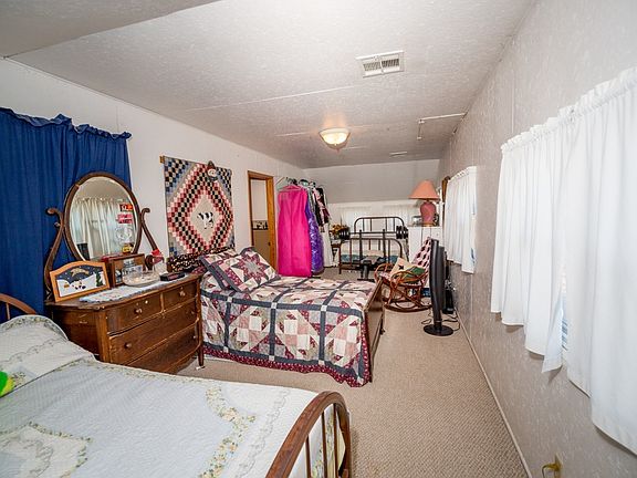 Guest bedrooms