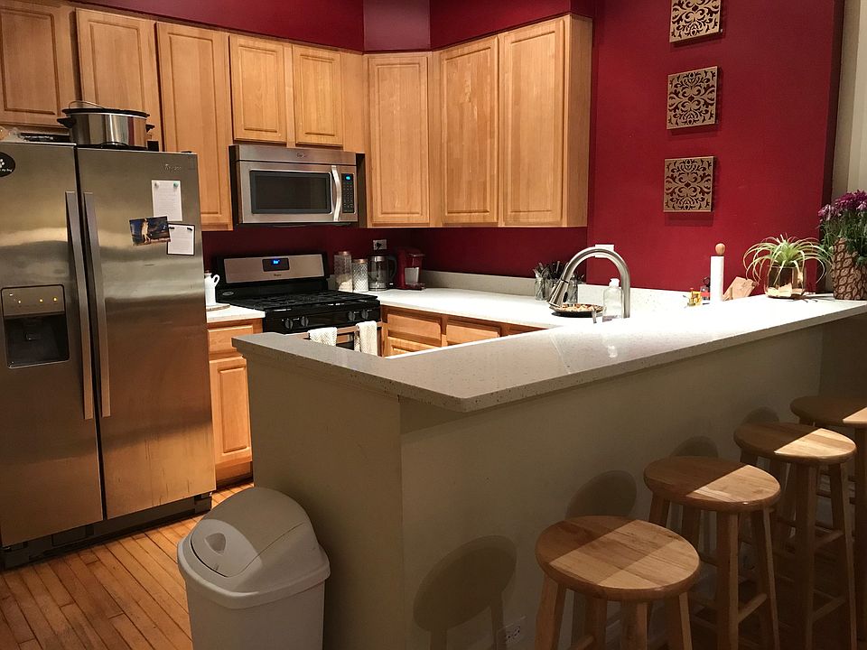 1st image of 1628 N Marshfield Ave APT 1R