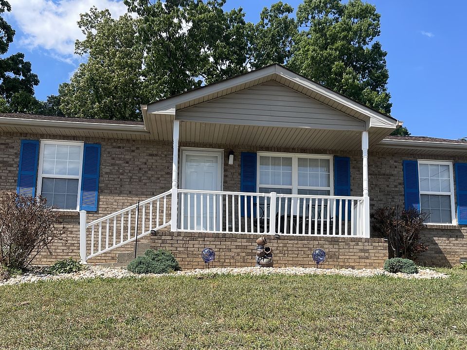 1st image of 345 Donna Dr