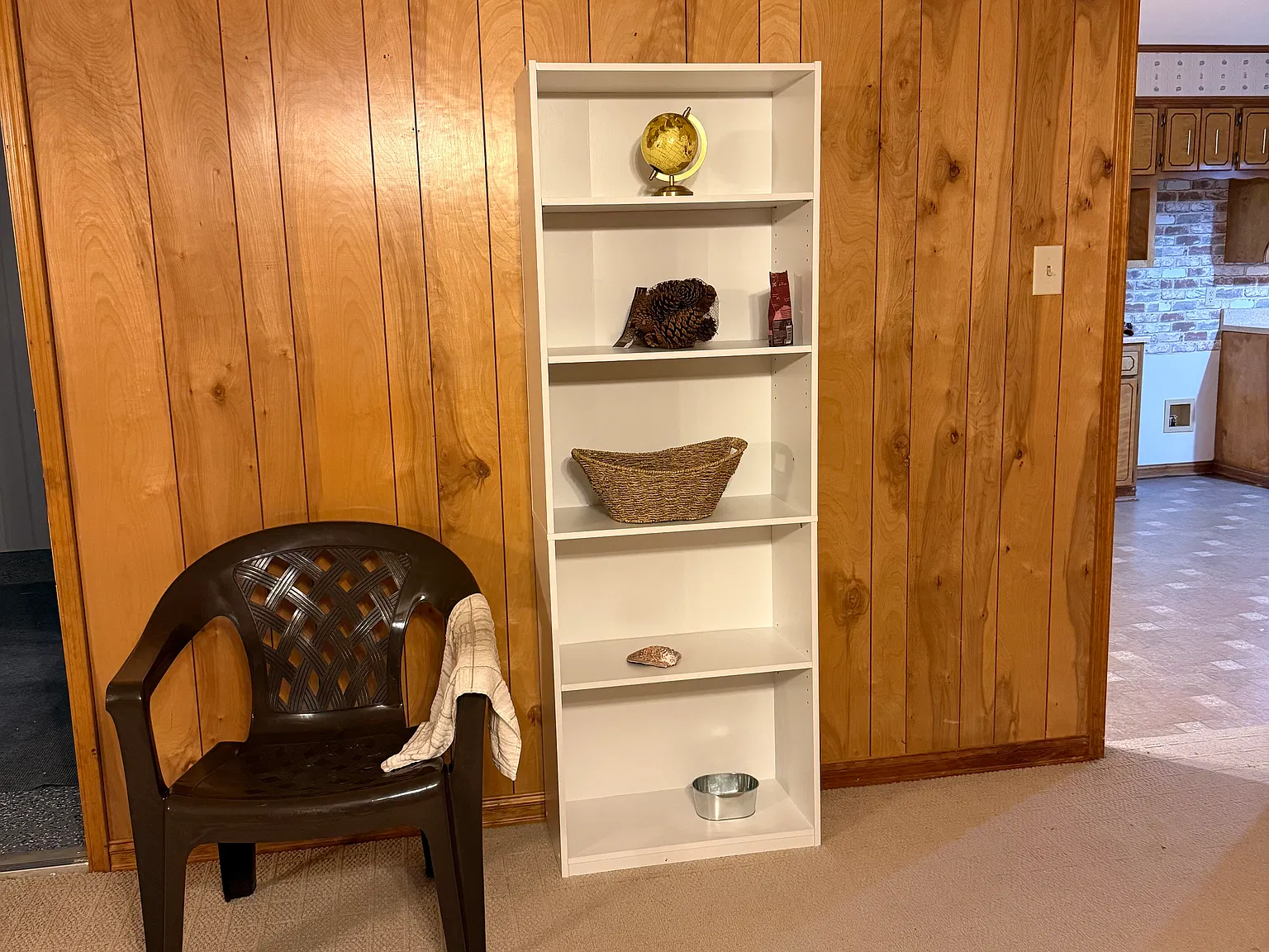 1422 Grace Ave — Photo 3