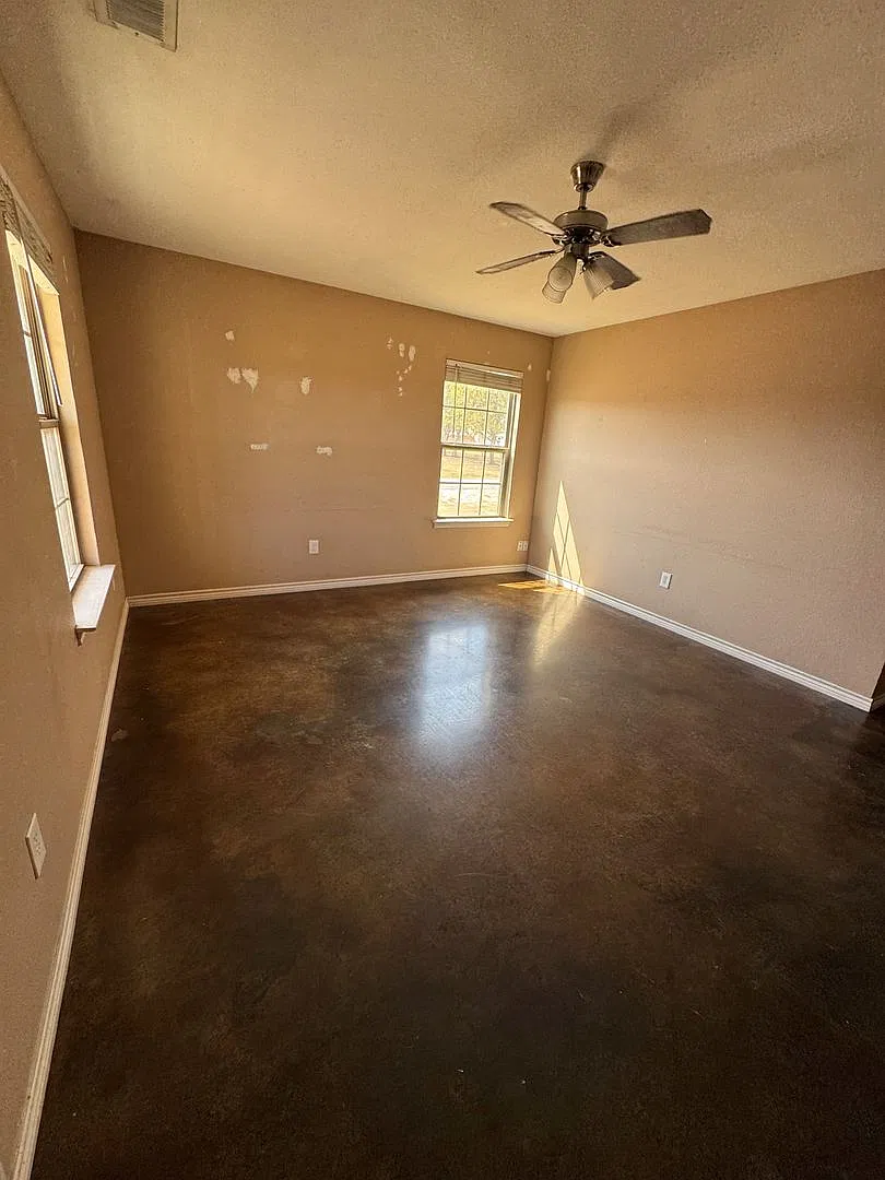 5598 Sycamore St. Bardwell, TX — Photo 2