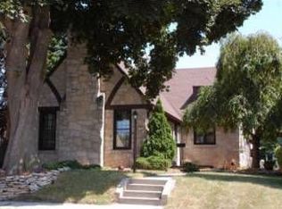 3604 N 86th St, Milwaukee, WI 53222
