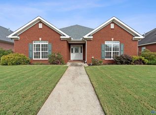 1257 Excalibur Dr SW, Decatur, AL 35603