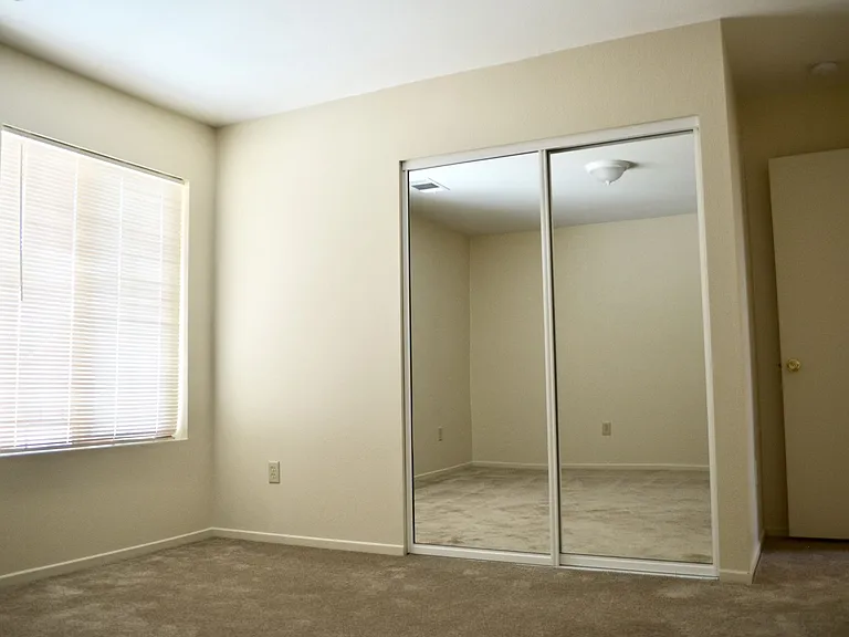 Desert Villas Apartment Homes — Photo 35