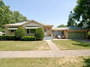 11041 Shelley Ct, Westchester, IL 60154