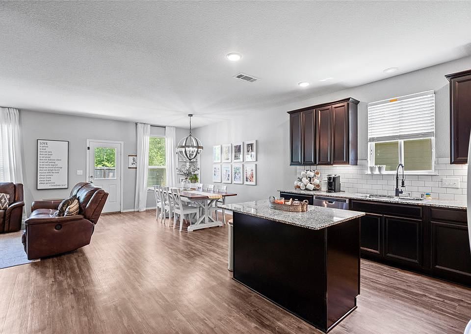 1st image of 4212 Timberwood Ct
