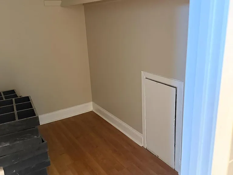 7750 Rockwell Ave — Photo 27