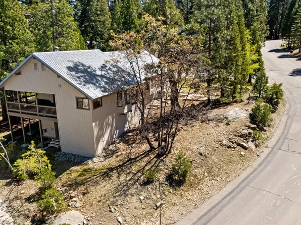 40971 Woodridge Ln, Shaver Lake, CA 93664