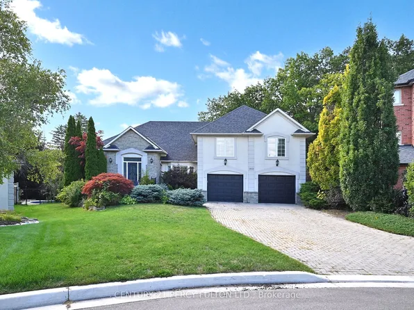 1832 Chesbro Ct, Mississauga, ON L5H 4H2