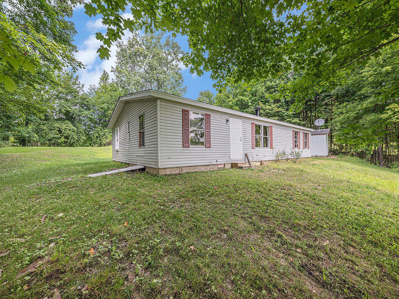 45717 64th Ave, Paw Paw, MI 49079 MLS 23028398 Zillow