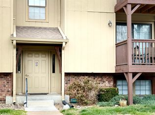 5651 SW Foxcroft South Cir #7, Topeka, KS 66614