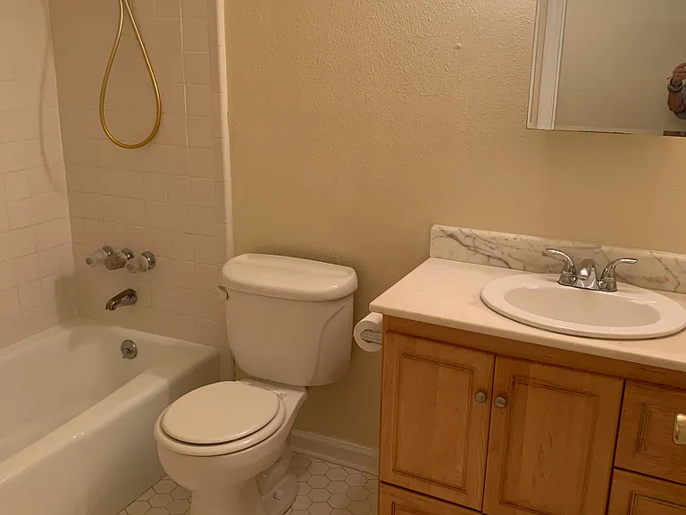 4708 Herrmann St — Photo 13