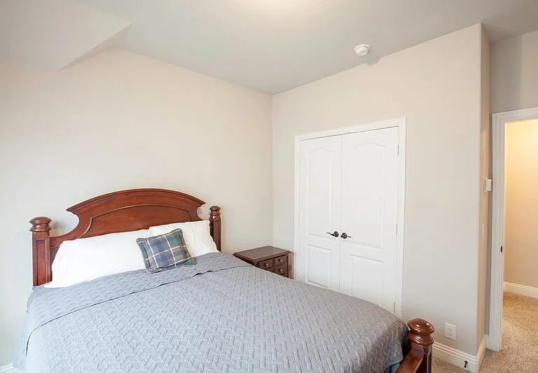 1501 Laurence Ln — Photo 24